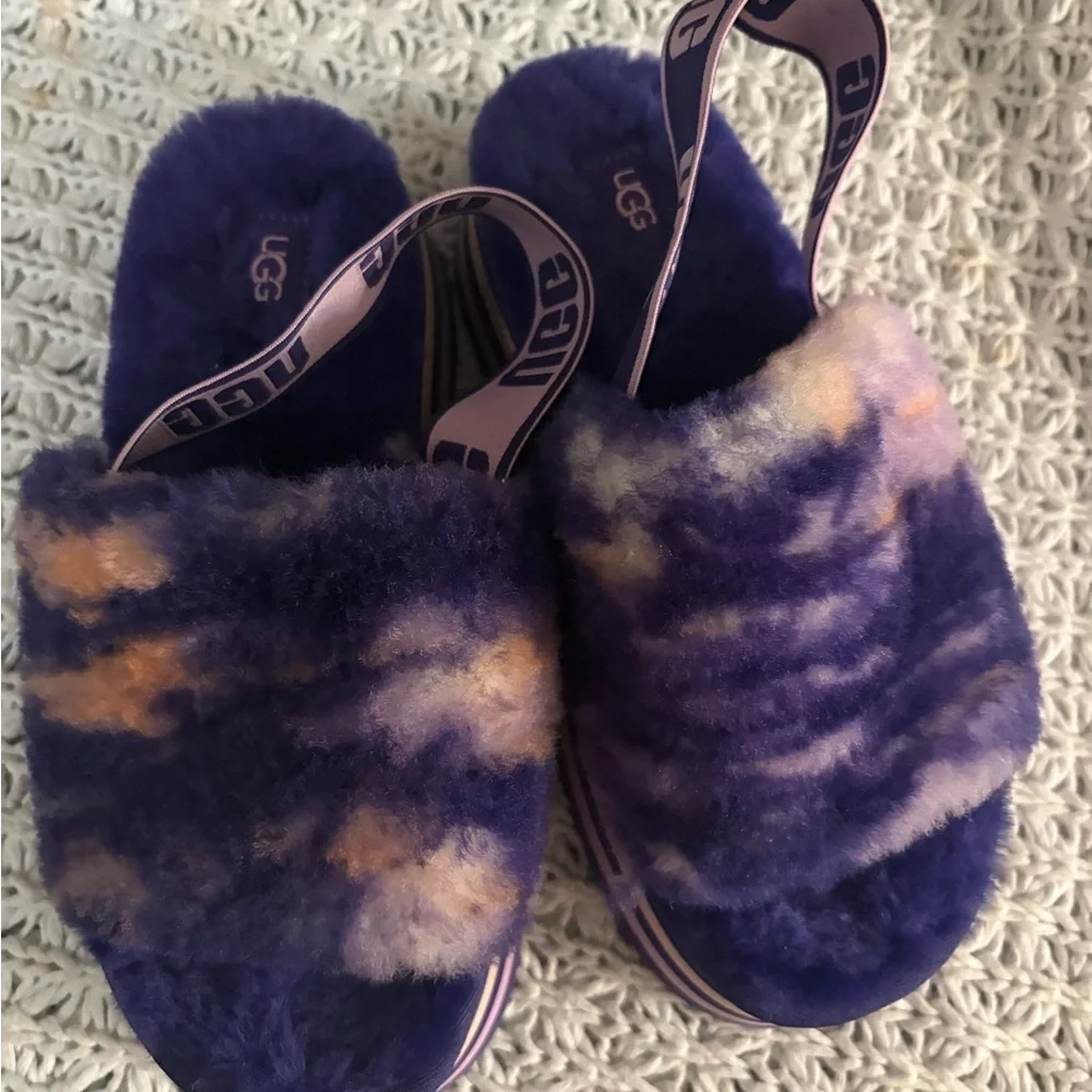 UGG Women's Disco Marble Slide sandals  Violet Night color. size 8 EUC